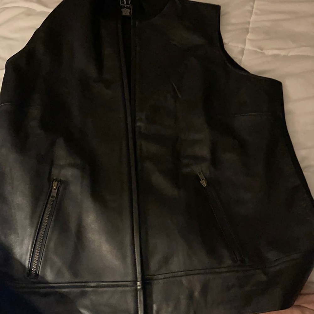 INC black leather vest with sweater material in back size 1X